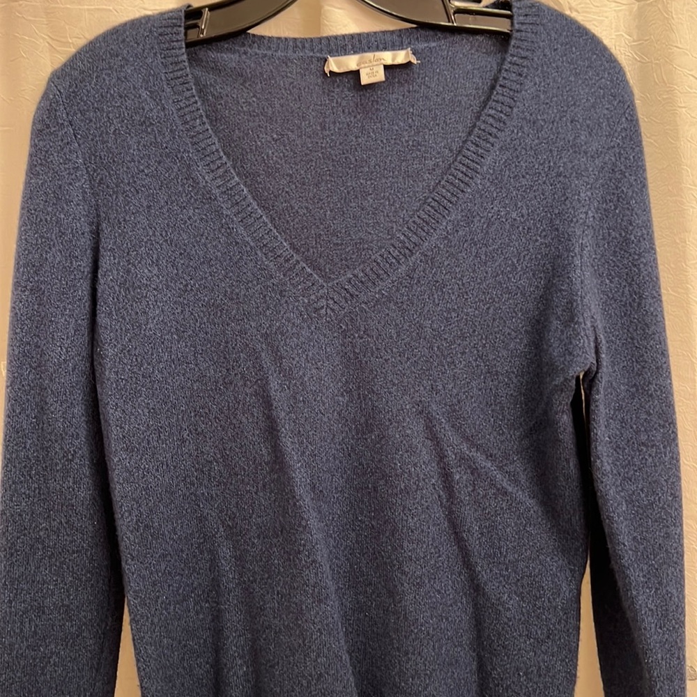 Cashmere sweater